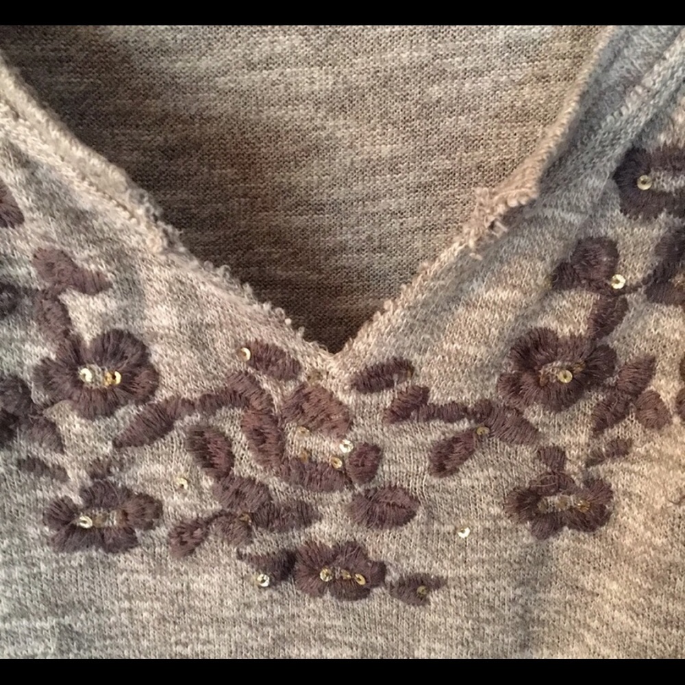 Aeri Top - Picture 4 of 4